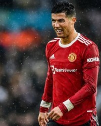 泰晤士：C罗请求曼联 若收到足够报价就放自己离开