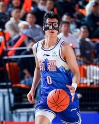 开云下载-新疆男篮再遭沉重打击！西尔扎提意外遭遇重伤，确定常规赛报销|朱旭航|吴冠希|赛季|哈里斯|季后赛_新浪体育_新浪新闻