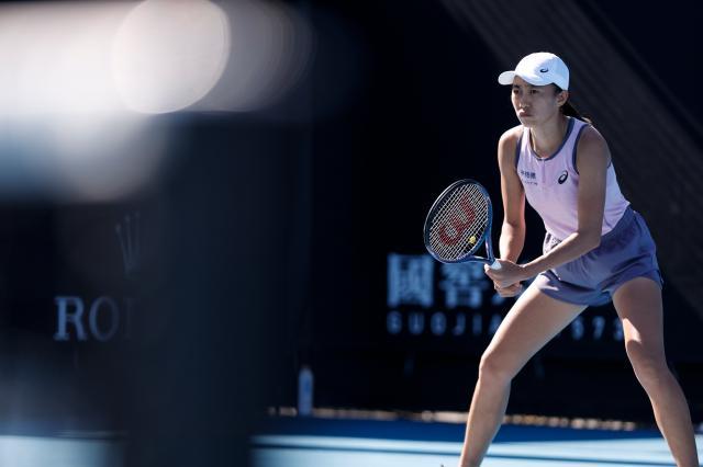 1737005277949024272.jpg (体育)(7)网球——澳网:张帅晋级第二轮XxjpseC007252_20250114_PEPFN0A001.jpg